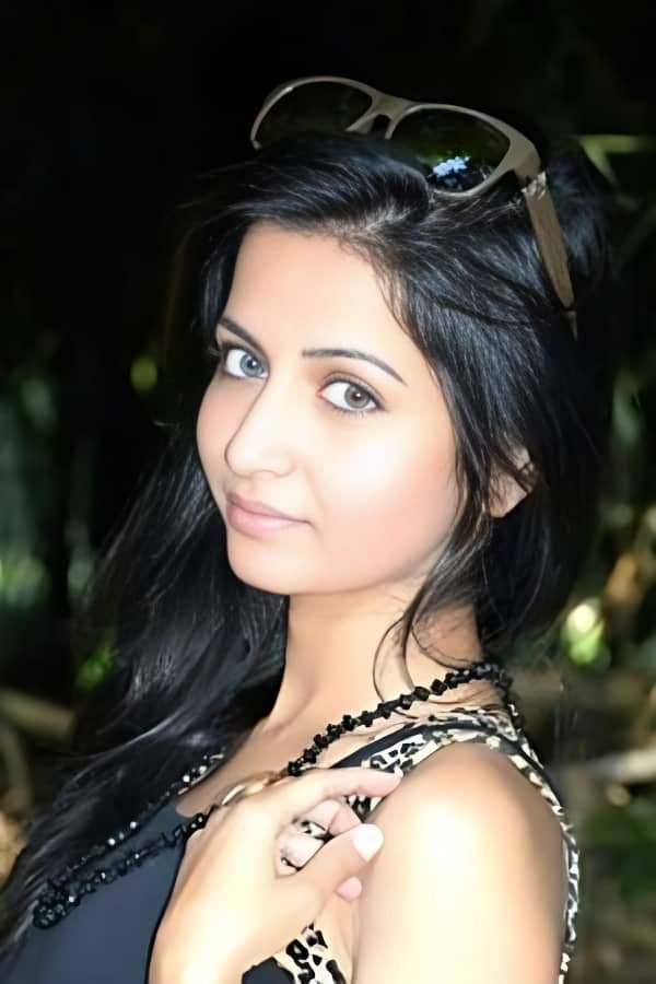 Noida Call Girl